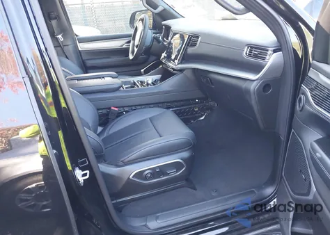 2025 Jeep Wagoneer Carbide 4X2 from USA, damaged, VIN 1C4SJUBP5SS531998